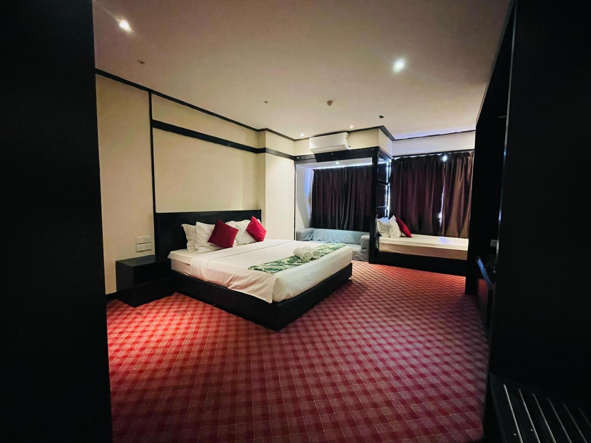 The Grandeur Hotel Malacca Kültér fotó